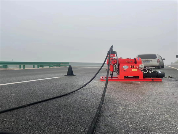 怀化马路路基路面开裂下沉注浆加固灌浆